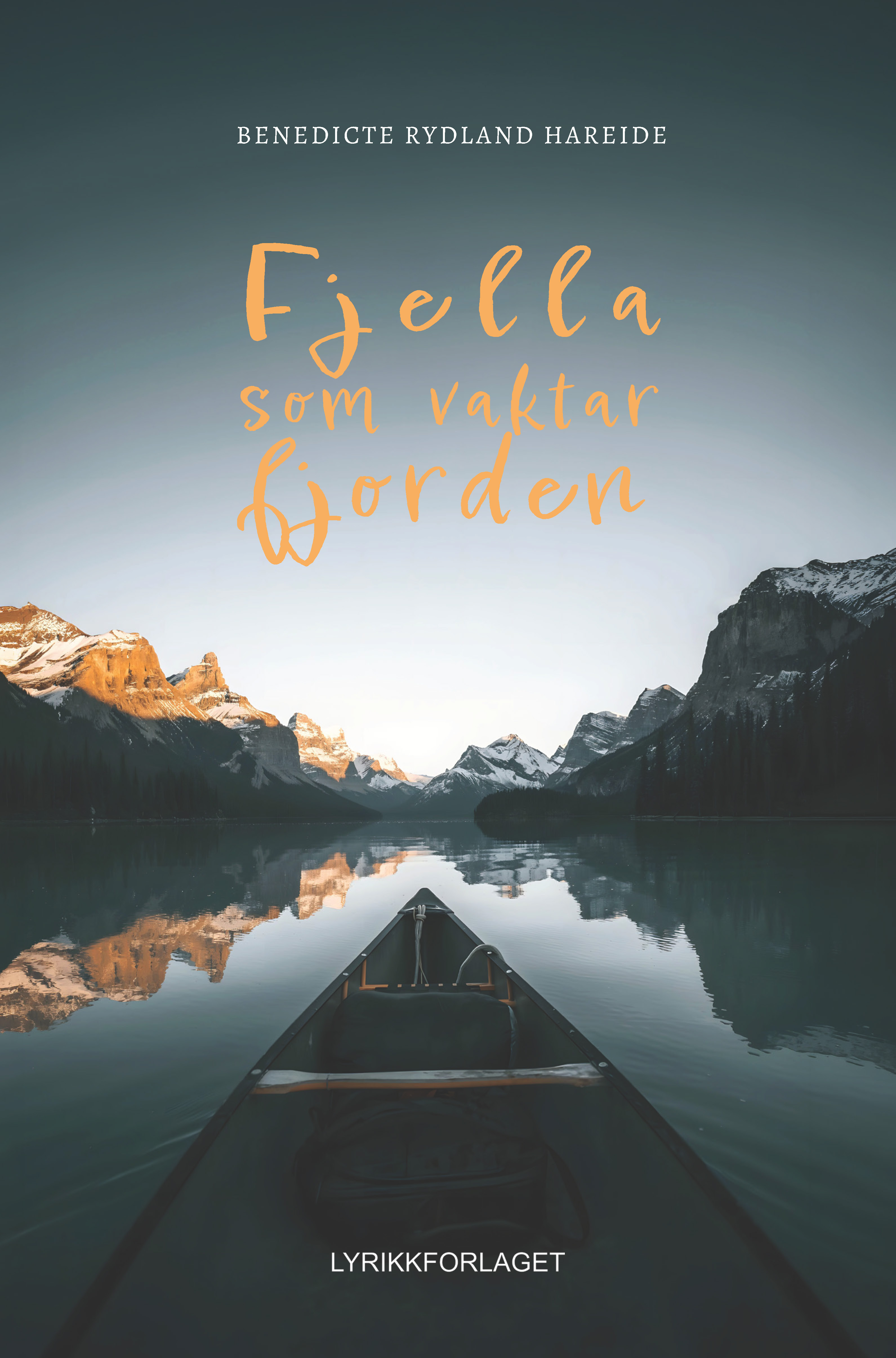 Fjella som vaktar fjorden